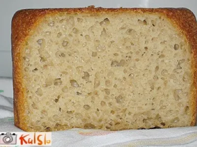 Kruh brez gnetenja iz kruhomata