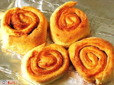 Osja gnezdeca z Nutello