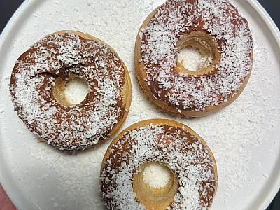 Preprosti donutsi - okus Bounty