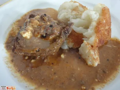 Goveji zrezki s feto in mozzarello