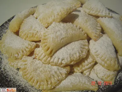 Krhki žepki z marmelado