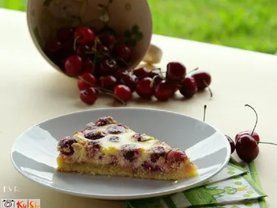 Pisana češnjeva pita