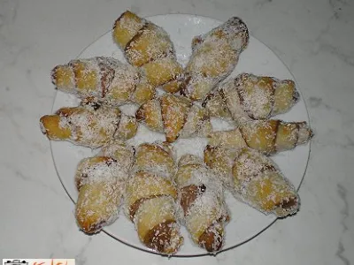 Kifeljčki s kokosom