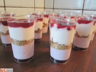 Jogurtovi kozarčki za prave dame