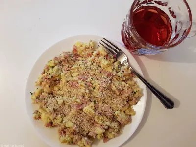Krompirjevo testo s šunkino maso