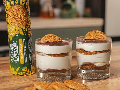 »Tiramisu« z integralnimi piškoti